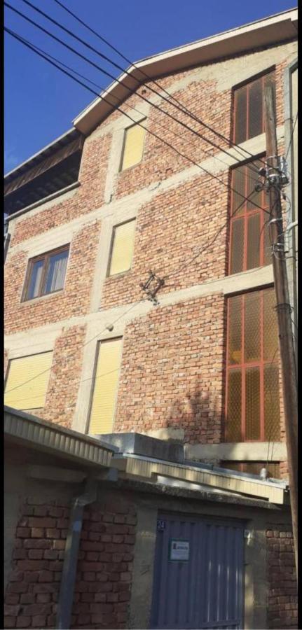 Lovely 1 Bedroom Within Walking Distance, Views เปเย ภายนอก รูปภาพ